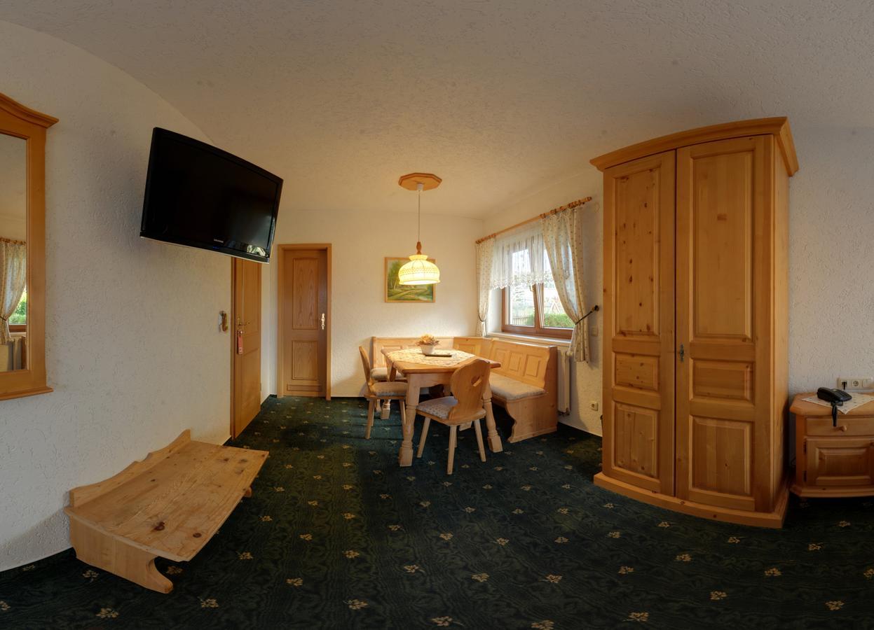 Hotel Alpenhof Markneukirchen Zewnętrze zdjęcie